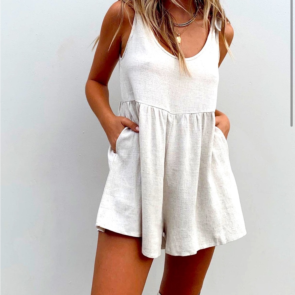 NWT PRINCESS POLLY TAY ROMPER